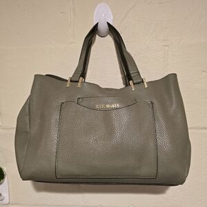 Steve Madden Pebbled Olive Two Handle, Purse Handbag With Two Outside Pockets.